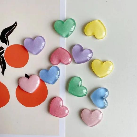 6pcs Colorful Heart Shaped Fri – Resin Glitter Pack recenzja i cena